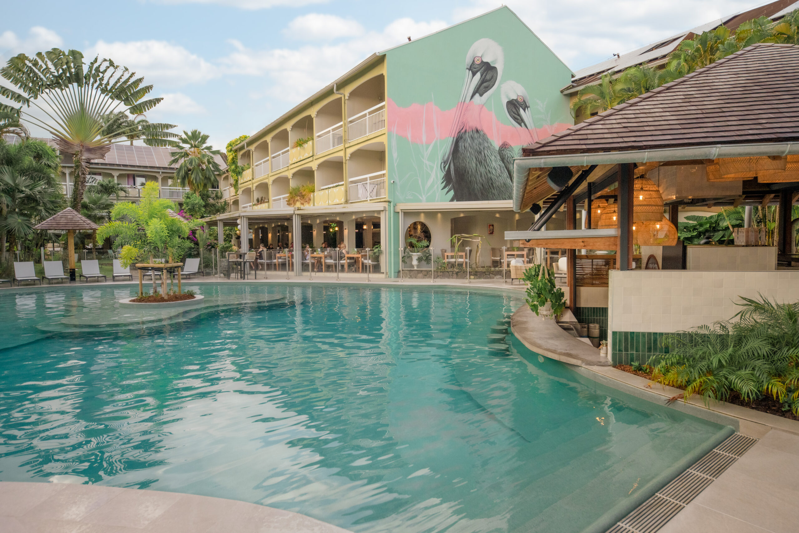 Palm Bar 3