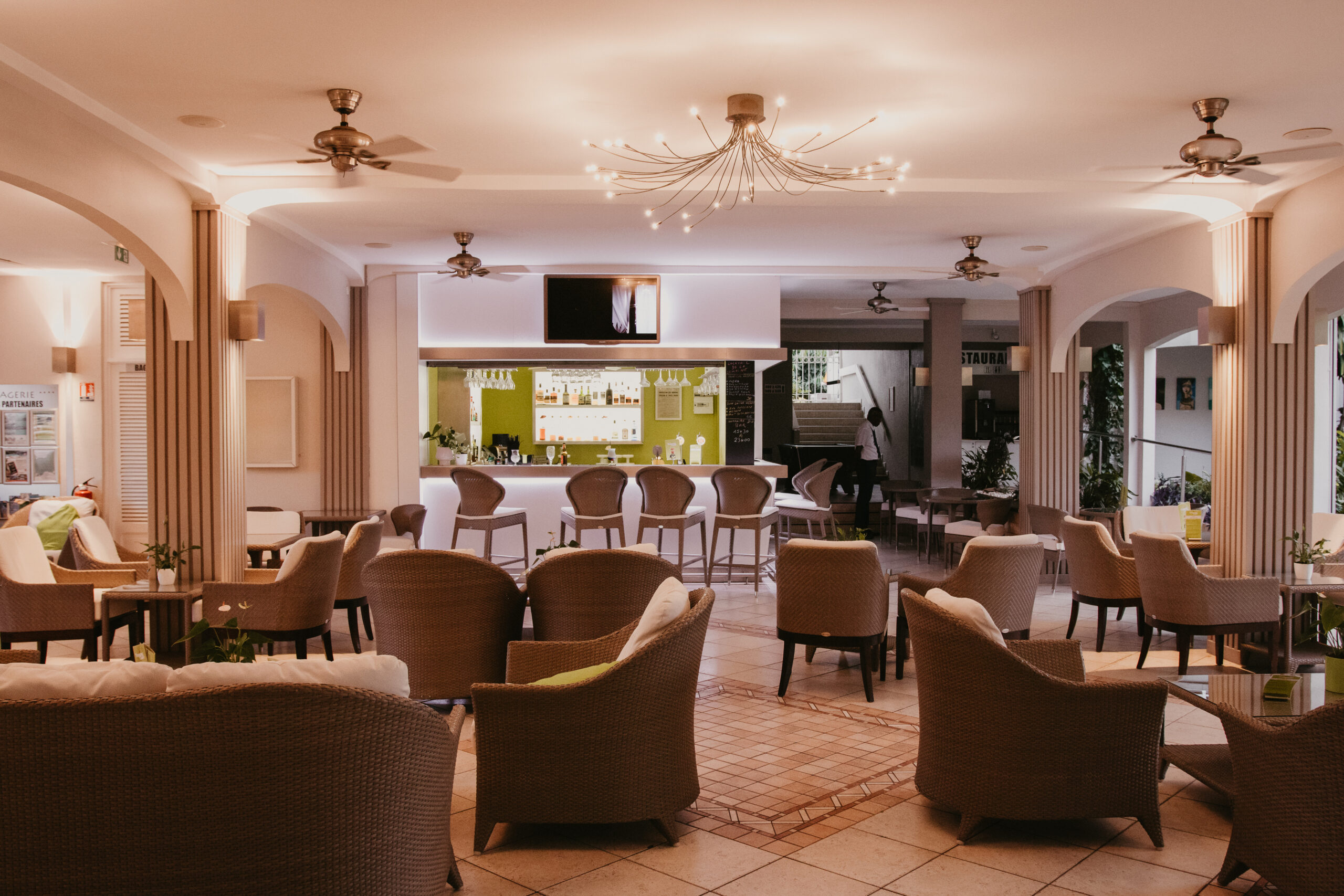 Tropical Café (2)